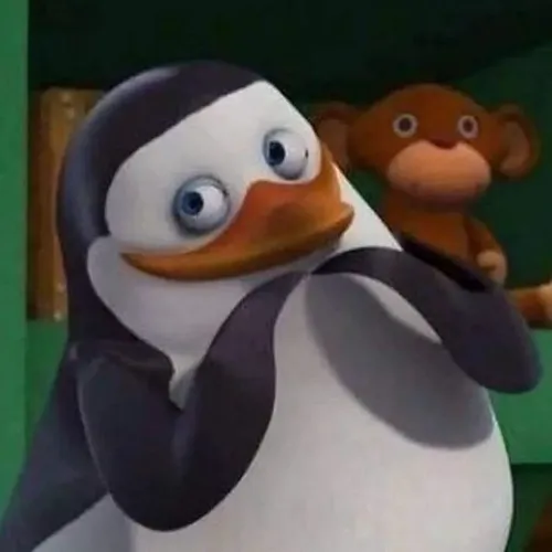 Meme nét mặt ngại ngùng cười ngại pha chút hài