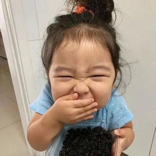 Khi cảm xúc bẽn lẽn trỗi dậy bộ ảnh meme này nói thay bạn