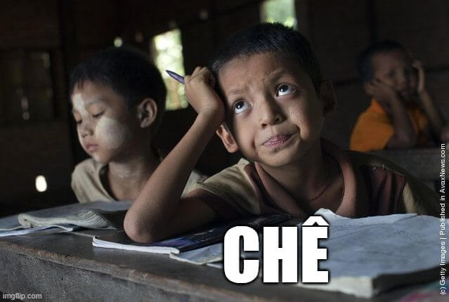 Bật cười xong chê thẳng mặt