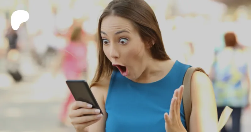 Khi bí mật nhóm chat bị lộ giữa giờ học.