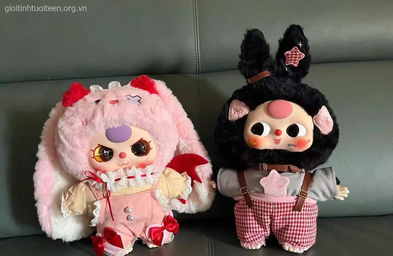 Baby Three là gì? Trào lưu thú nhồi bông bí ẩn khiến Gen Z mê mẩn Baby Three là gì? Trào lưu thú nhồi bông bí ẩn khiến Gen Z mê mẩn