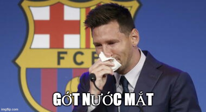 Messi khóc khi nhận giải