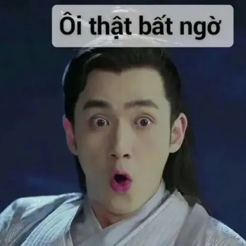 Meme góc chụp bất ngờ minh họa twist khiến người xem bật ngửa