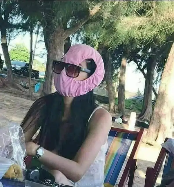 Ảnh Meme đội quần: Có thấy nhục gì đâu nhỉ :V