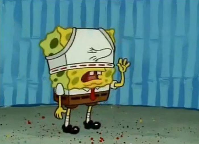 Meme đội quần mà biểu cảm như vừa trải qua thất bại tình trường.