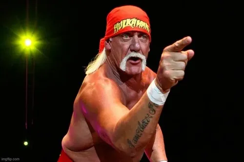 Ảnh meme vui chèn pha nêu đích danh hướng vào người xem trực diện