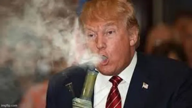 Những Meme Hút Thuốc Cực Hài Hước Giúp Bạn Diễn Tả Tâm Trạng Stress