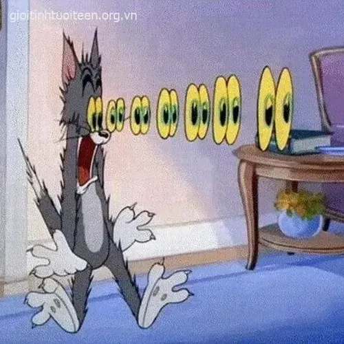 Khoảnh khắc mèo Tom há mồm hoảng hốt như thấy chuyện không tưởng