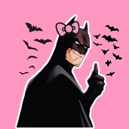 Hình meme hài Người dơi dang áo choàng dài che cả mái phố