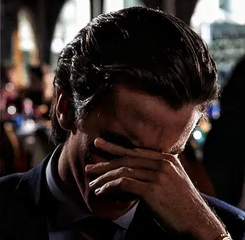 Hình chế meme vui nghẹn ngào tựa hành động hy sinh đầy nhân văn