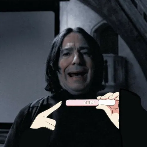 Ảnh chế Người Được Chọn trầm ngâm trước trường sinh linh giá