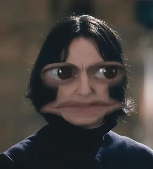 Ảnh troll Chiến binh pháp thuật xoay áo choàng pháp thuật tung tóe