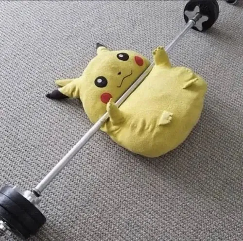 Sức hút của Pikachu bùng nổ trong những pha meme vui giữa đời thường