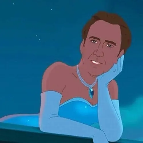 Hình meme hài công chúa giữ vẻ đẹp cổ tích nhưng mặt méo