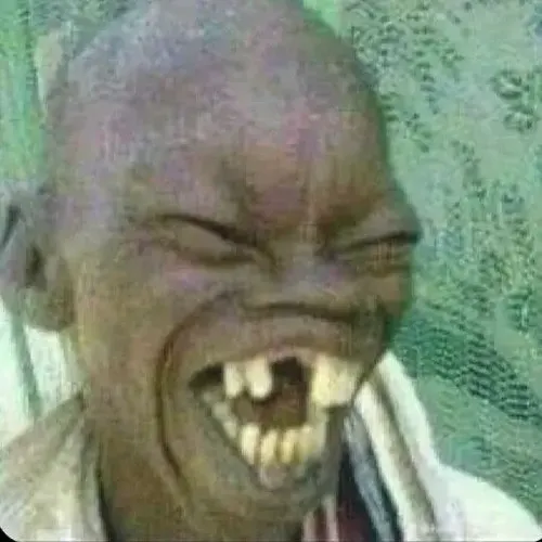 Sự phấn khích khó diễn tả hiển hiện trong meme anh da đen cười