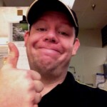 Bàn tay like khổng lồ